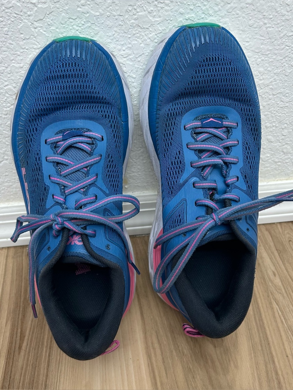 Hoka One One Bondi 7 Women's running shoes Vallarta Blue & Phlox Pink Size 7.5